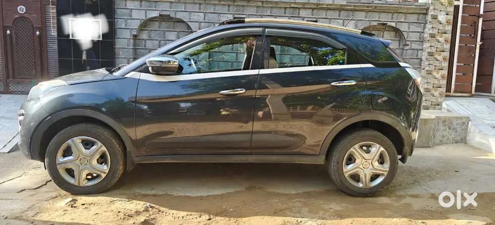 Tata Nexon 1.2 Revotron 2019 Single Hand