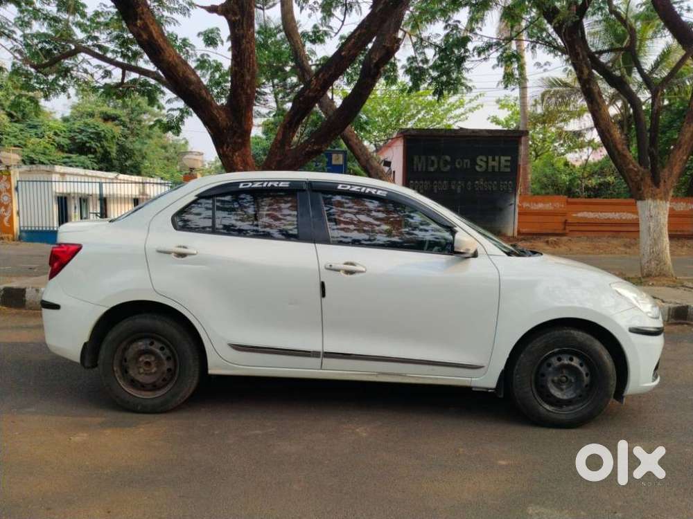 Maruti Suzuki Dzire 1.2 Vxi, 2020, Petrol