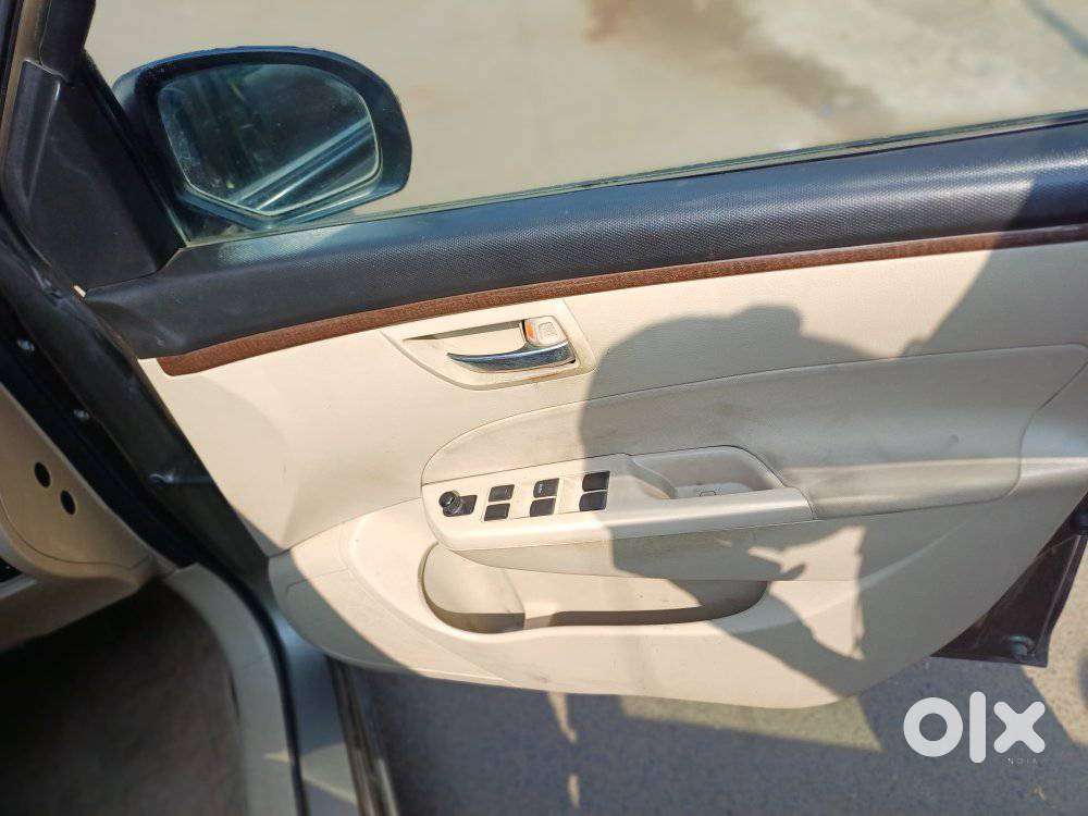 Maruti Suzuki Dzire 2017-2020 Vdi, 2017, Diesel