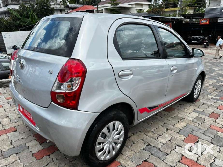 Toyota Etios Liva 2013-2014 G, 2014, Petrol