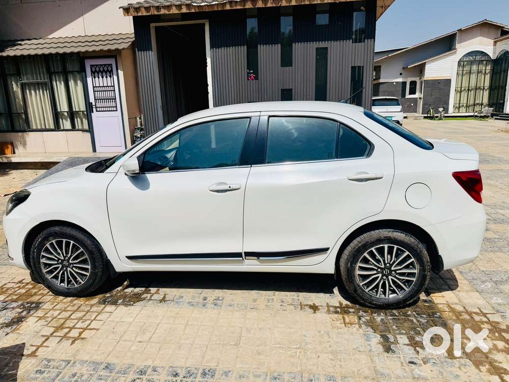 Maruti Suzuki Dzire 2017 Petrol 74000 Km Driven