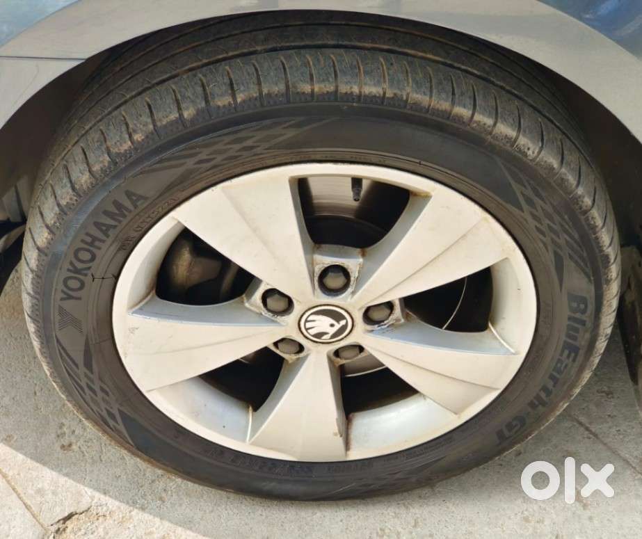 Skoda Octavia 1.8 Tsi At Style, 2018, Petrol