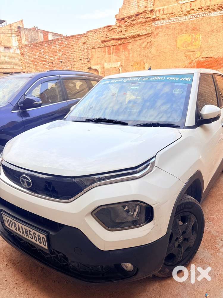 Tata Punch Petrol 2023