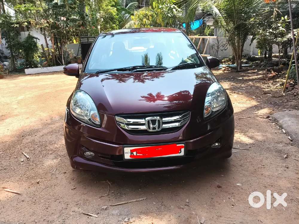Honda Amaze Smt Ivtech 2015 Model
Company Service