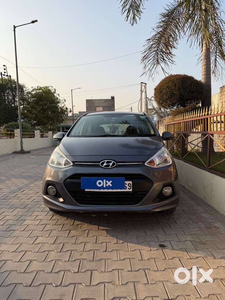 Hyundai Grand I10 Sportz Edition, 2015, Petrol