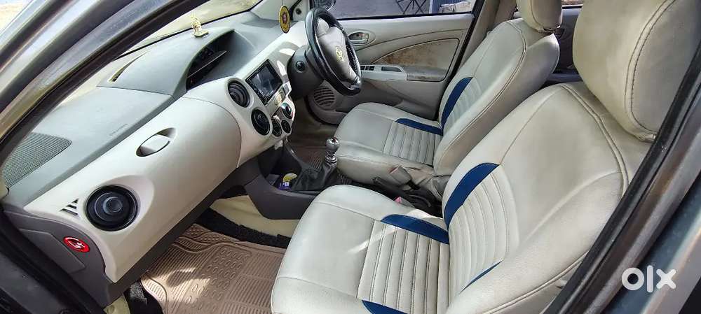 Toyota Etios Liva 2013