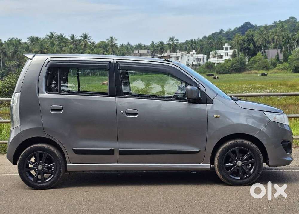 Maruti Suzuki Wagon R Stingray Vxi, 2013, Petrol