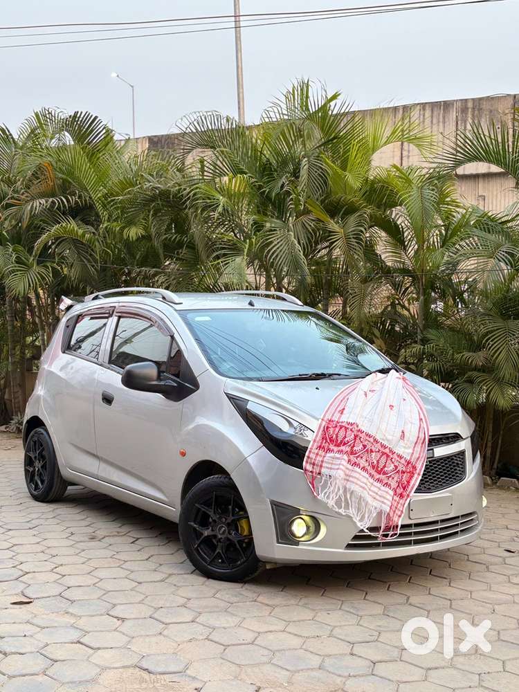 Chevrolet Beat Petrol 2014