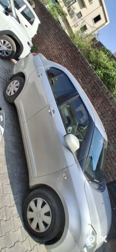 Maruti Suzuki Swift Dzire 2010 Diesel Well Maintained
