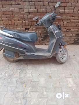 Second hand best sale activa sale