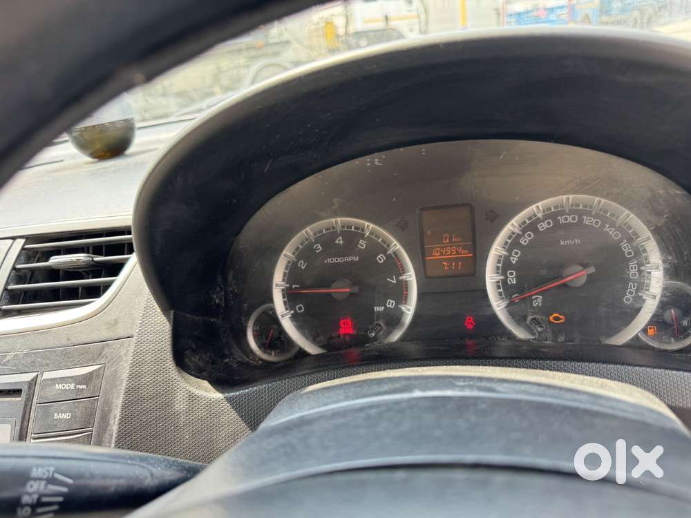 Maruti Suzuki Swift Dzire 1.2 Vxi Regal Limited Edition, 2012, Petro..