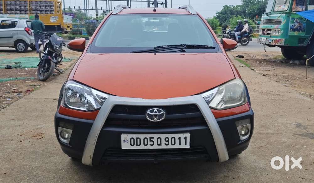 Toyota Etios Cross 1.2l G, 2015, Petrol