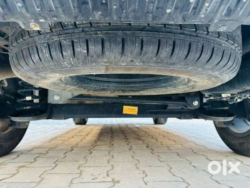 Tata Safari Pure Plus S Dark Edition, 2025, Diesel