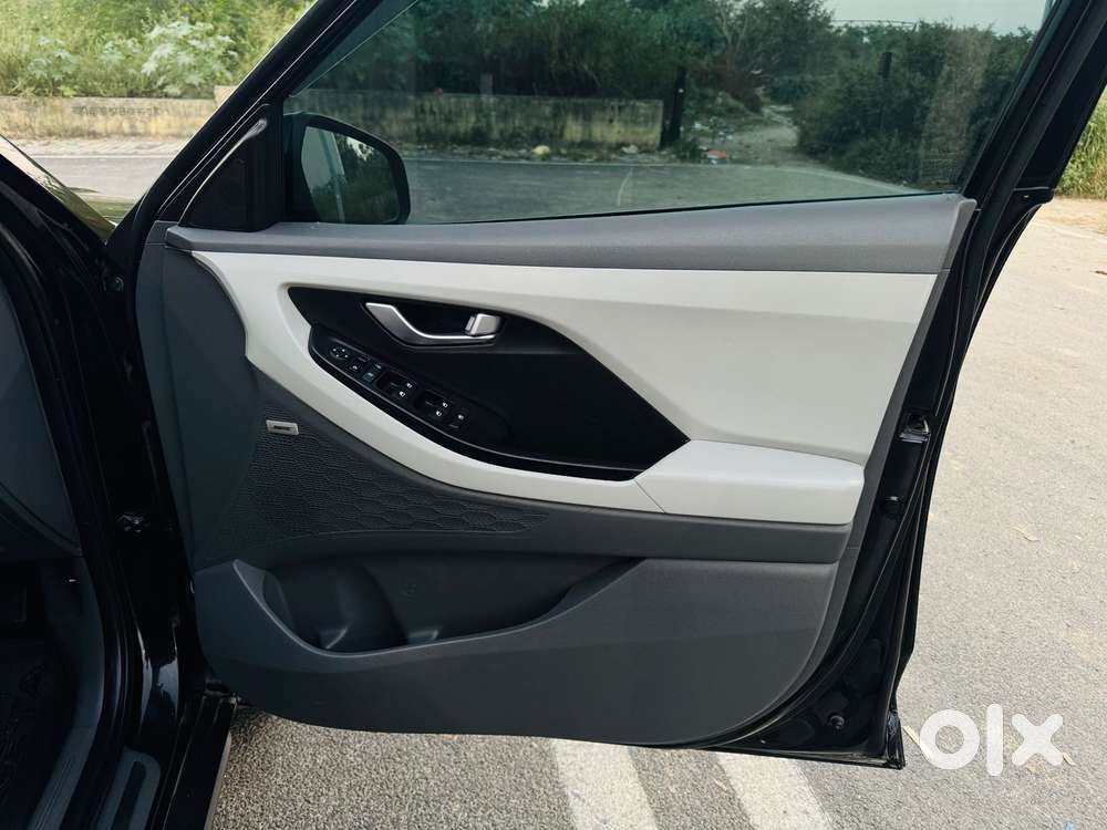 Hyundai Creta 1.6 Sx Plus Petrol At, 2024, Petrol