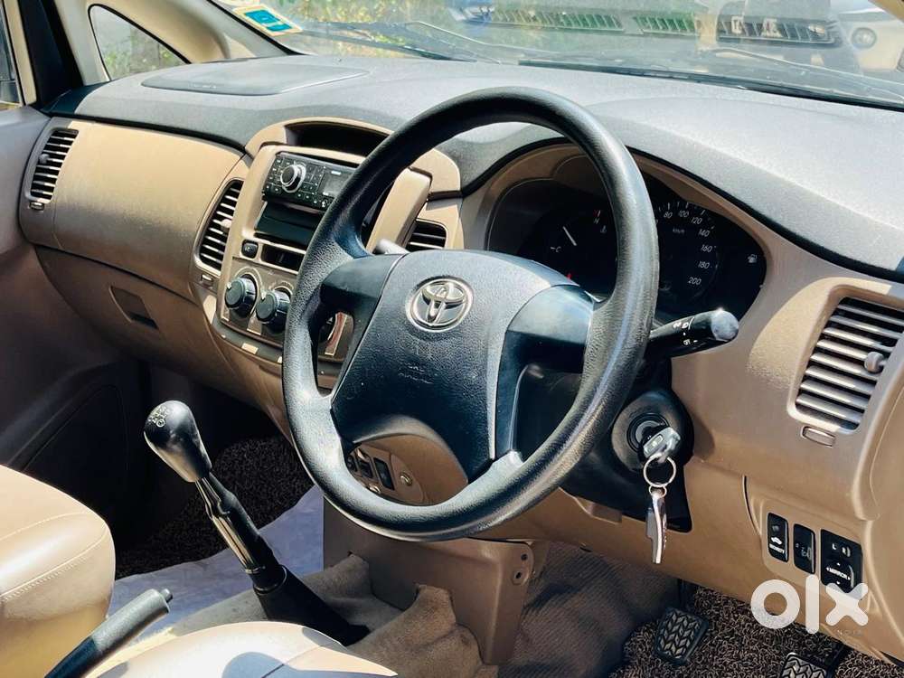 Toyota Innova 2.5 G (diesel) 7 Seater, 2015, Diesel