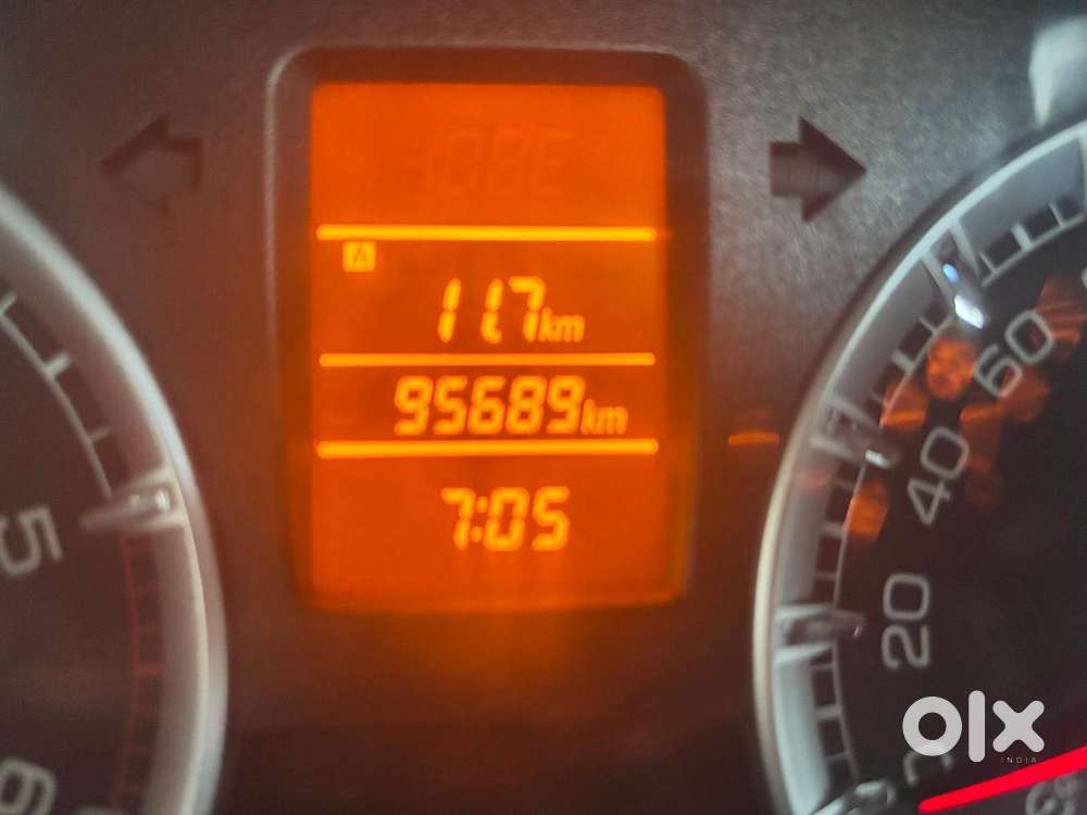 Maruti Suzuki Swift Dzire Vdi Optional, 2015, Diesel