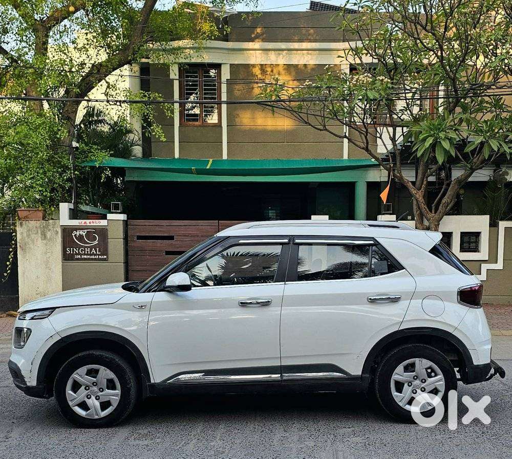 Hyundai Venue S Mt 1.2 Kappa, 2021, Petrol
