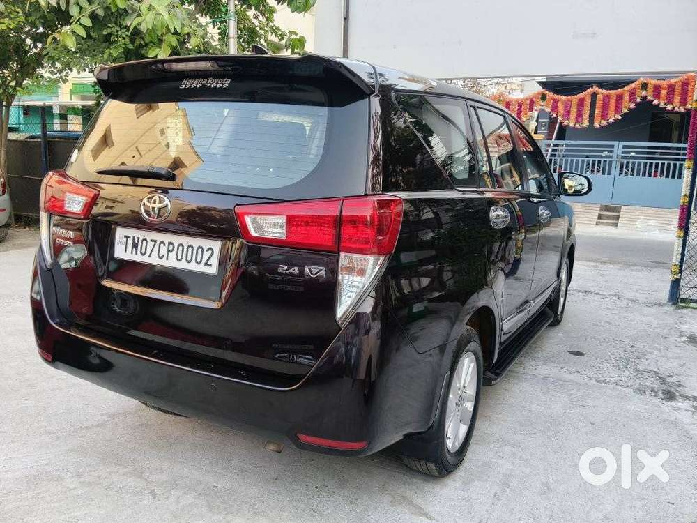 Toyota Innova Crysta 2.4 V 8 Str, 2018, Diesel