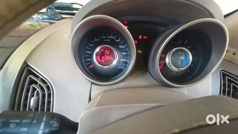 Mahindra Xuv500. W8