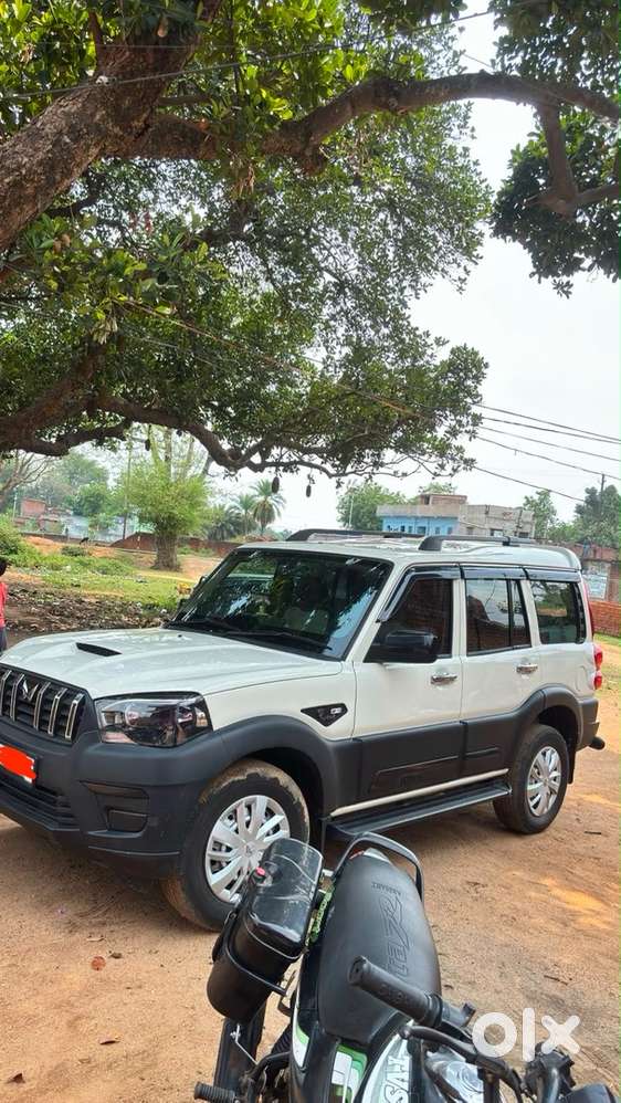 Mahindra Scorpio Classic 2025 Diesel 29000 Km Driven