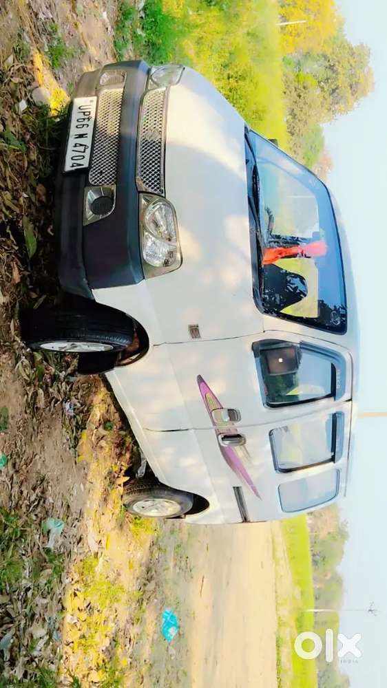 Maruti Suzuki Eeco 2015