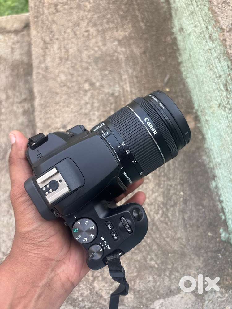 Canon 200D