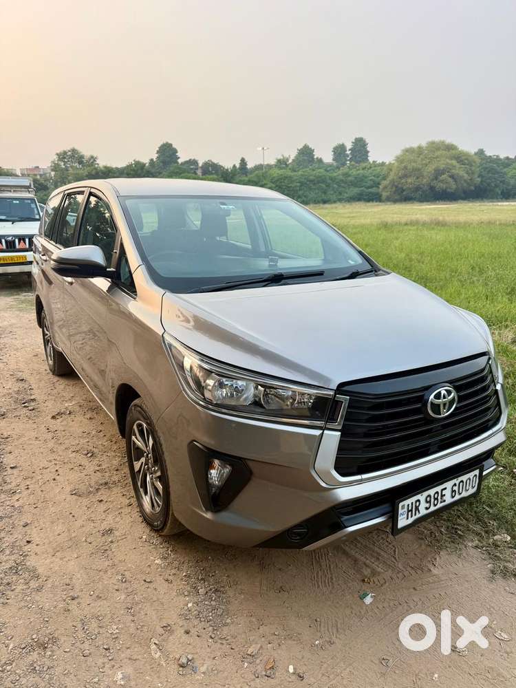 Toyota Innova Crysta 2.8 Gx At, 2022, Diesel