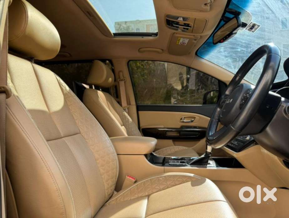 Kia Carnival Limousine Plus 7 Str, 2022, Diesel