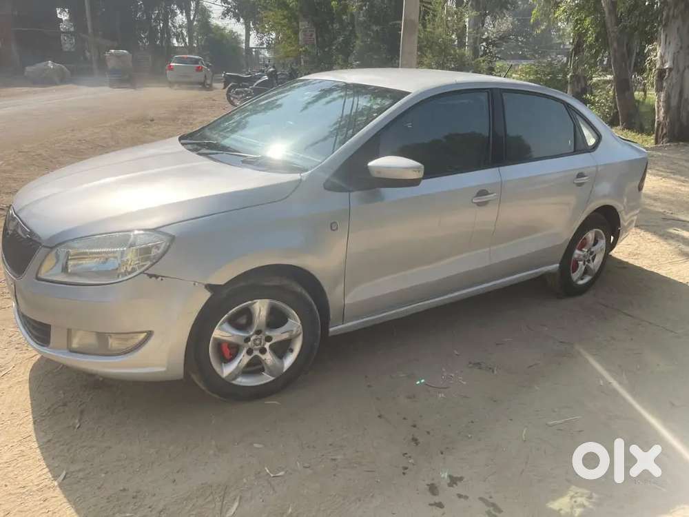 Skoda Rapid Tsi 2013
