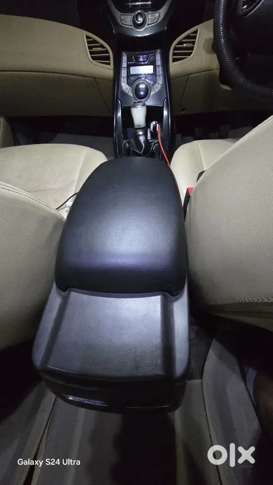 Hyundai New Elantra Diesel 2014variant