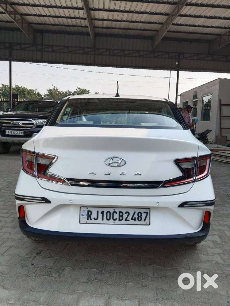 Hyundai Aura 1.2 E Petrol Mt, 2021, Petrol
