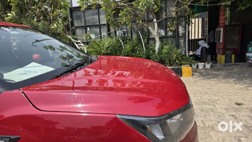 Mahindra Xuv300 2019 Diesel 123000 Km Driven