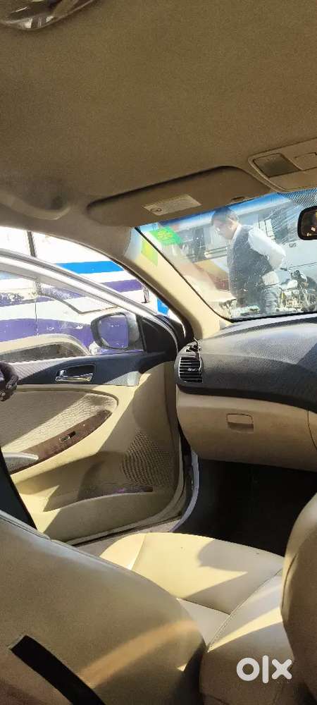 Hyundai Verna 2012 Diesel 98470 Km Driven