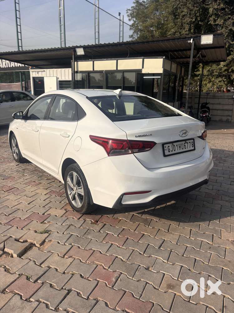 Hyundai Verna 1.5 Crdi Vgt Sx At, 2017, Diesel
