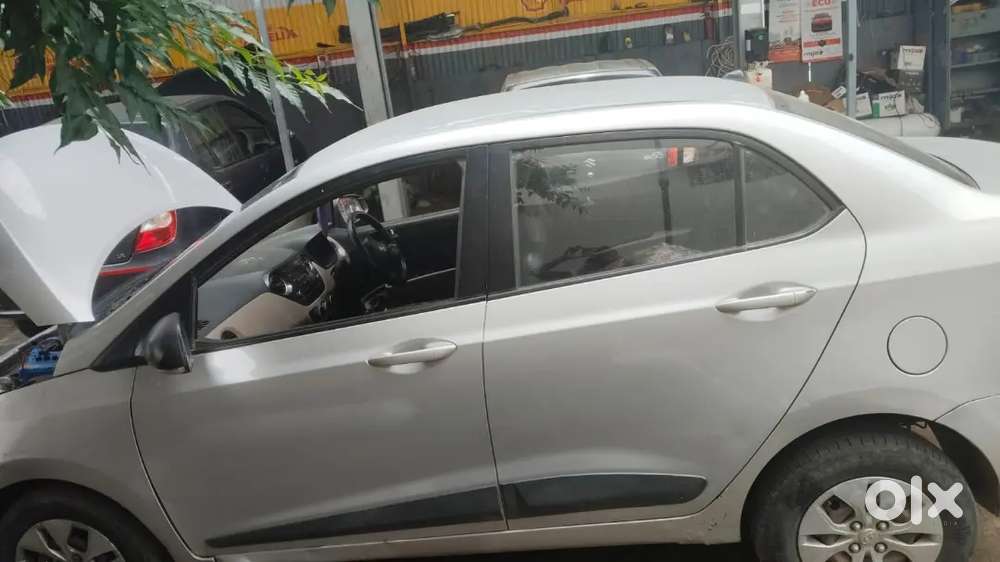 Hyundai Xcent Diesel Manual 2014