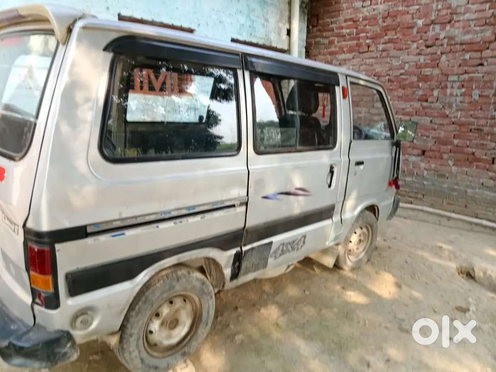 Maruti Suzuki Versa Std 2015