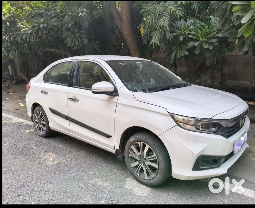 Honda Amaze 2022 Petrol 44103 Km