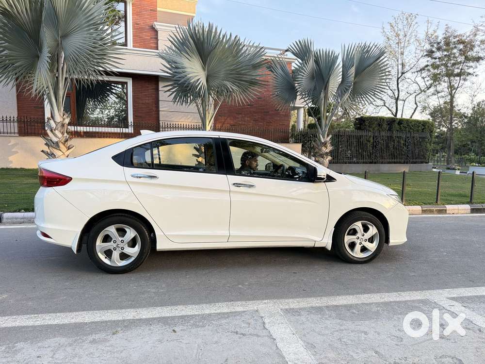 Honda City V Inspire, 2016, Petrol