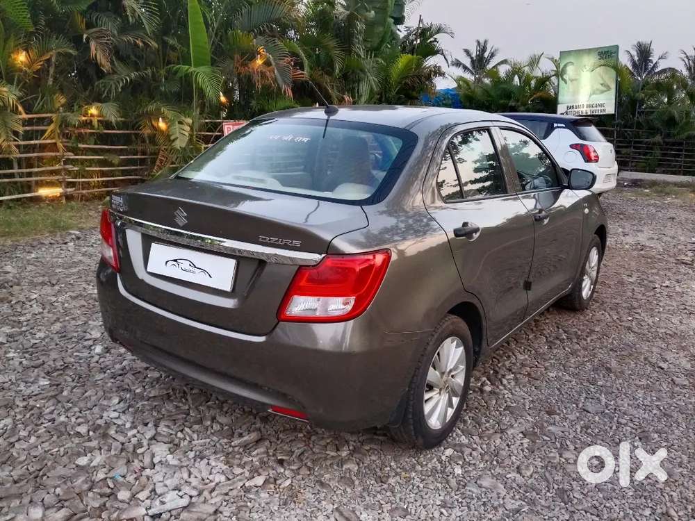 Maruti Suzuki Dzire 2018 Petrol 83000 Km Driven