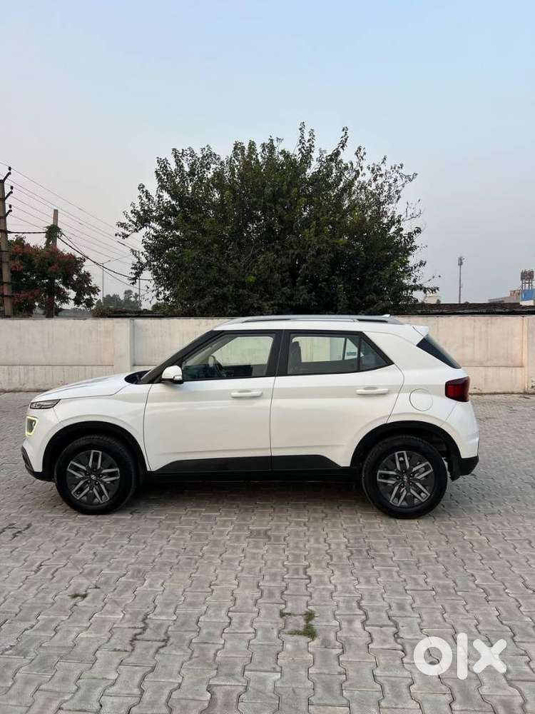 Hyundai Venue Sx Turbo, 2021, Petrol