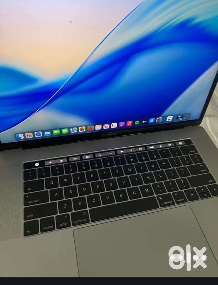 Macbook pro touchbar 512gb 2016 - Computers & Laptops in undefined