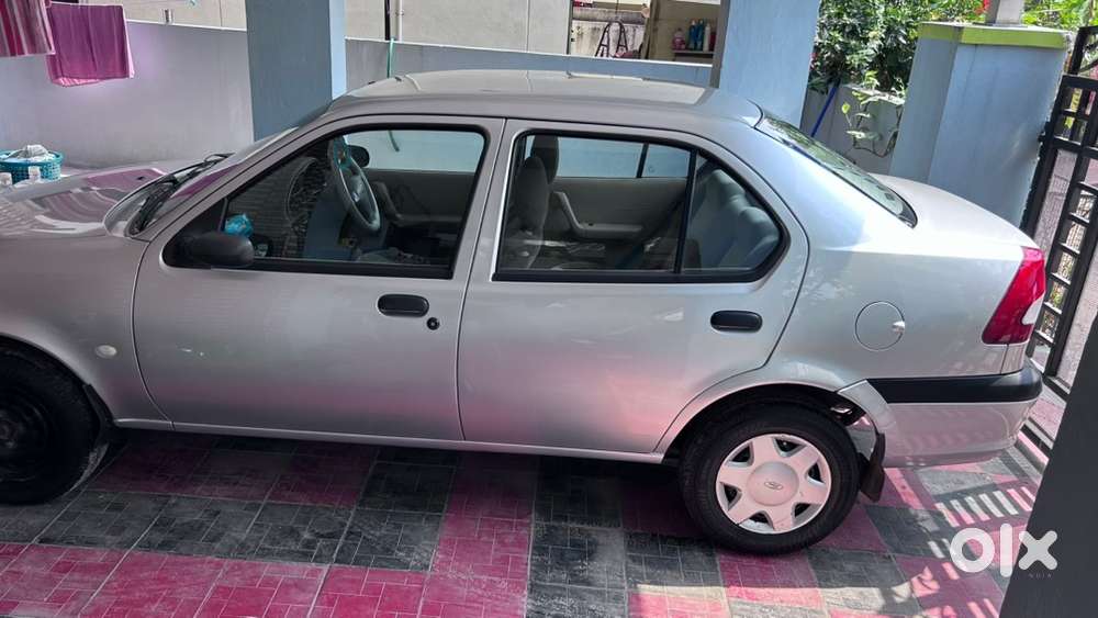 Ford Ikon 2007
