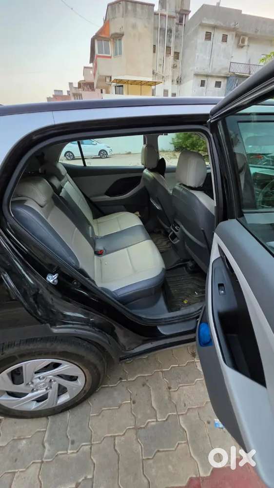 Creta Autometic 16,000 Km