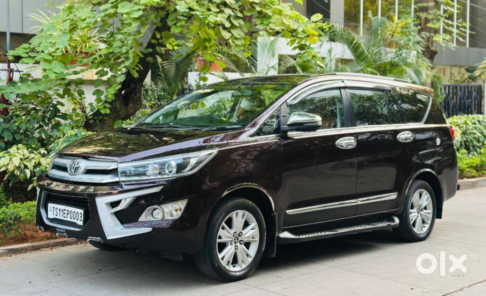 Toyota Innova Crysta 2.8z Automatic, 2018, Diesel
