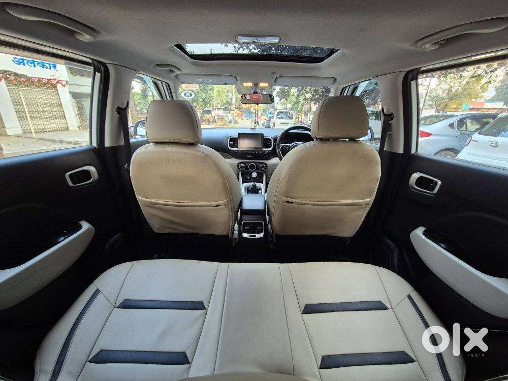 Hyundai Venue Sx Dual Tone Diesel, 2023, Diesel