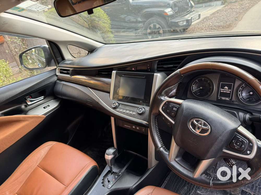 Toyota Innova Crysta 2.8 Zx At, 2017, Diesel