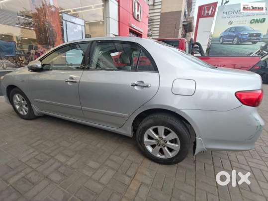 Byd E6 Gl, 2010, Petrol