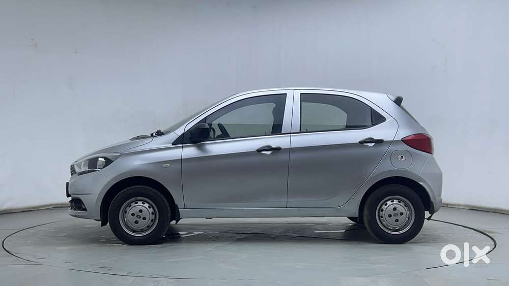 Tata Tiago 1.2 Revotron Xm, 2017, Petrol