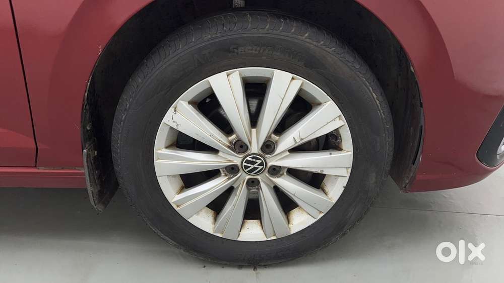 Volkswagen Virtus Highline Plus 1.0 Tsi At, 2022, Petrol
