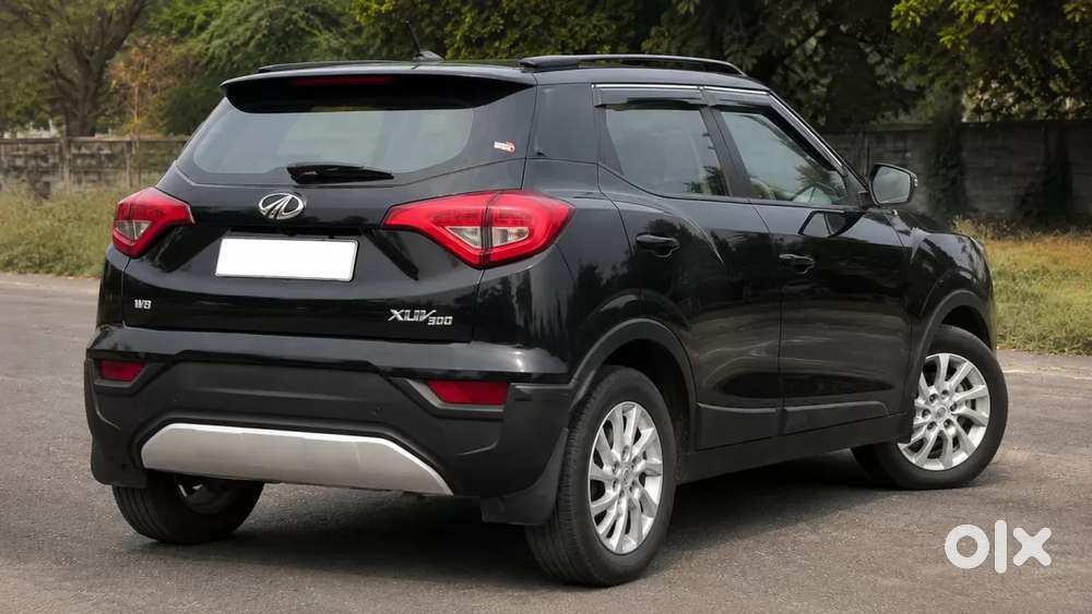 Mahindra Xuv300 W8, 2022, Petrol